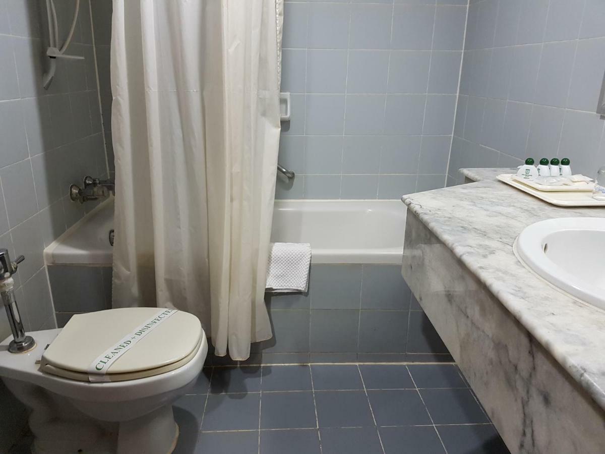 The Park Hotel Sukhumvit 7 Бангкок Экстерьер фото