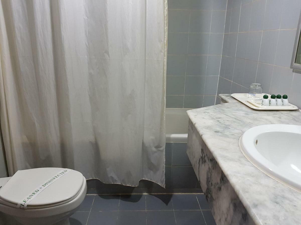 The Park Hotel Sukhumvit 7 Бангкок Экстерьер фото